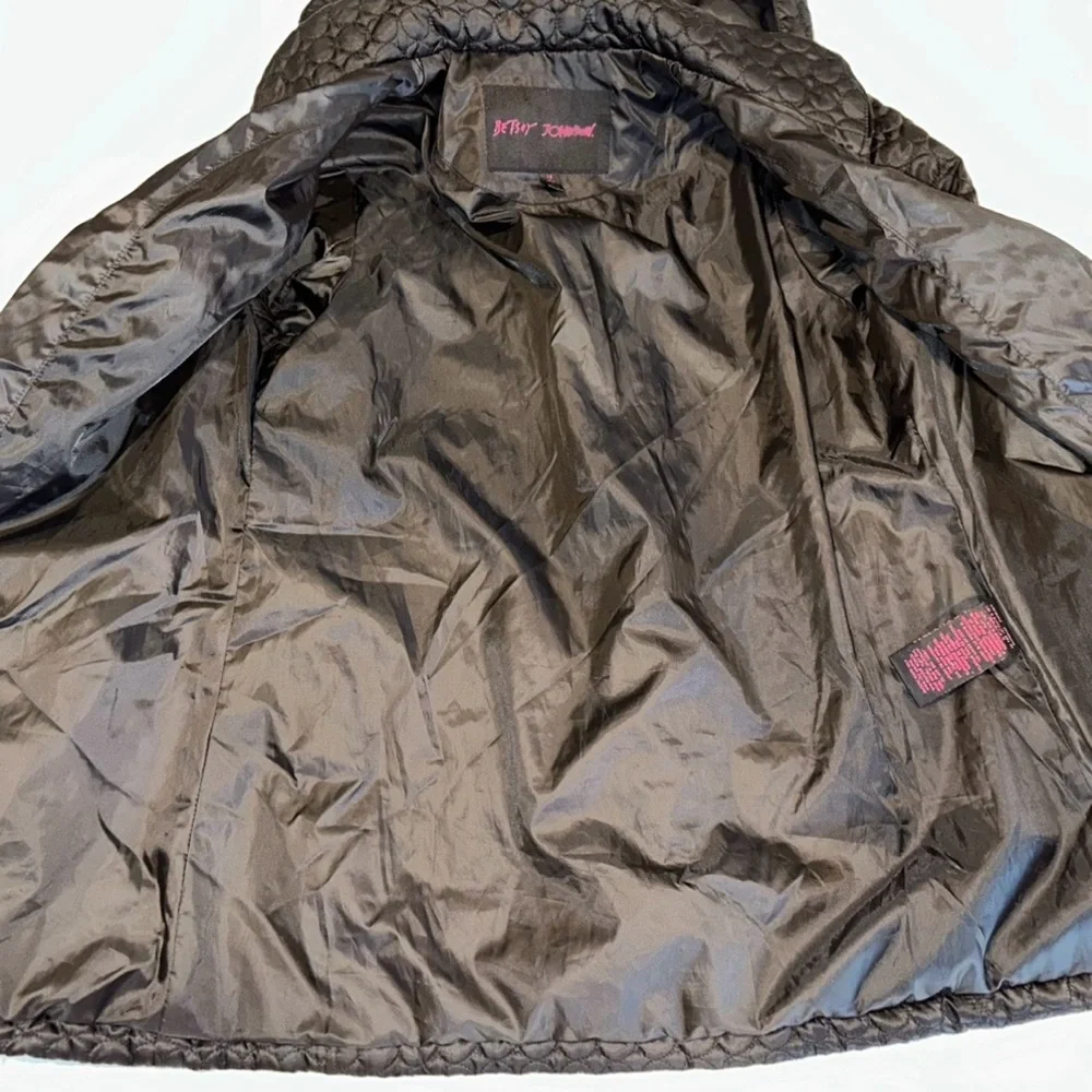 Betsey Johnson Coat Black Mini Circle Quilt Lightweight Hooded Jacket Size M - Picture 6 of 10